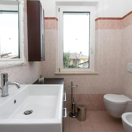 S023 - Sirolo, Magnifico Trilocale Design Con Terrazzo * Sirolo